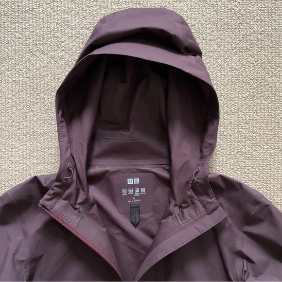 NWOT Uniqlo Rain & Wind Parka / Jacket - Picture 4 of 6